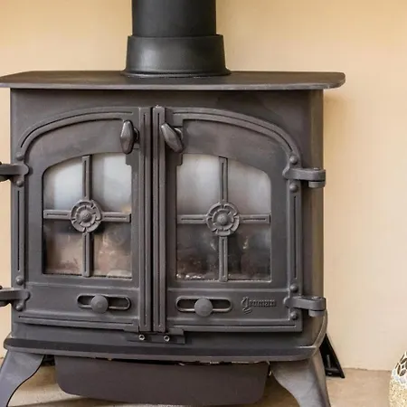 5 Bed In Oc-ds257 * Kettlewell