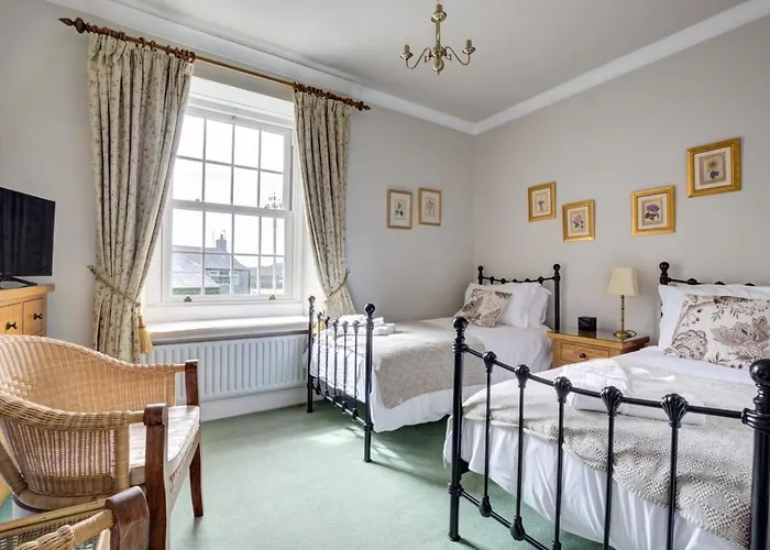 5 Bed In Oc-ds257 Holiday home